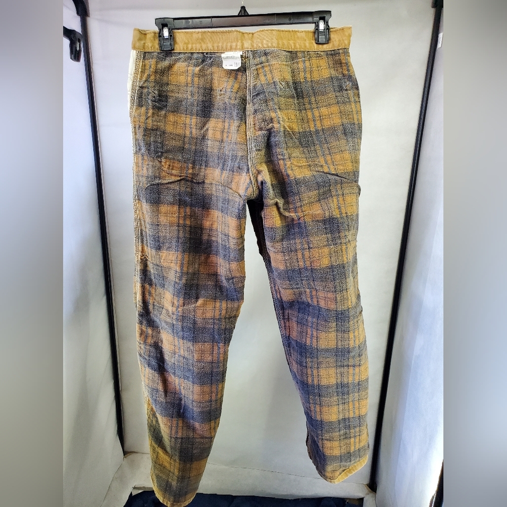 VTG Carhartt Men 36x31 B111 Canvas Flannel Lined Fade Distressed Carpenter Pants